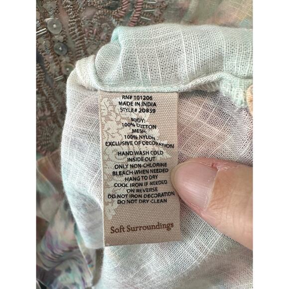 SOFT SURROUNDINGS | Embellished Sequin Tunic Top Watercolor Pastel Boho | Large - Picture 8 of 8